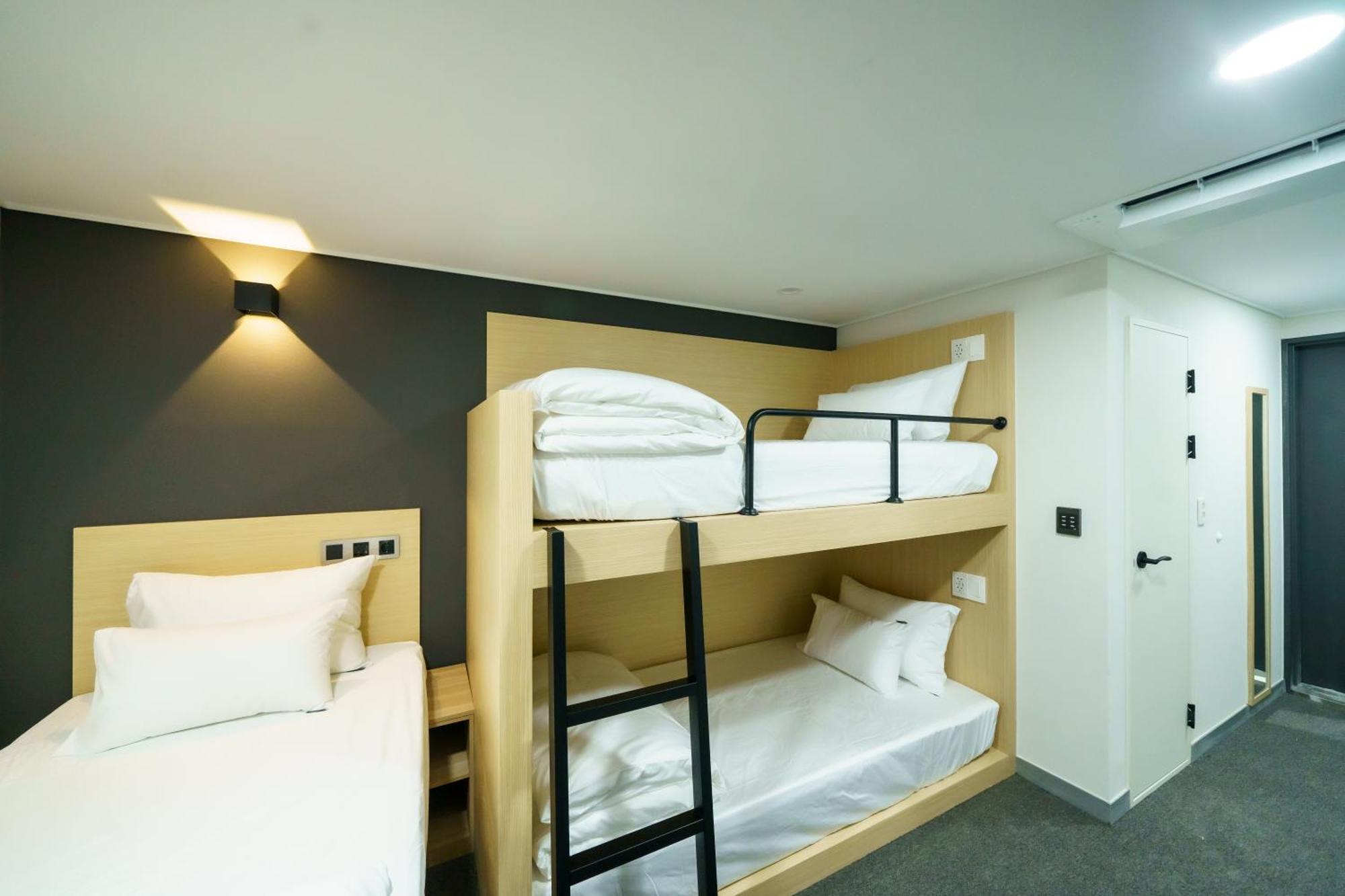 The Stay Hue Myeongdong Seoul Exterior foto